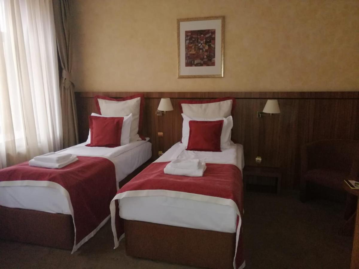 Hotel Gott Braşov Exteriör bild